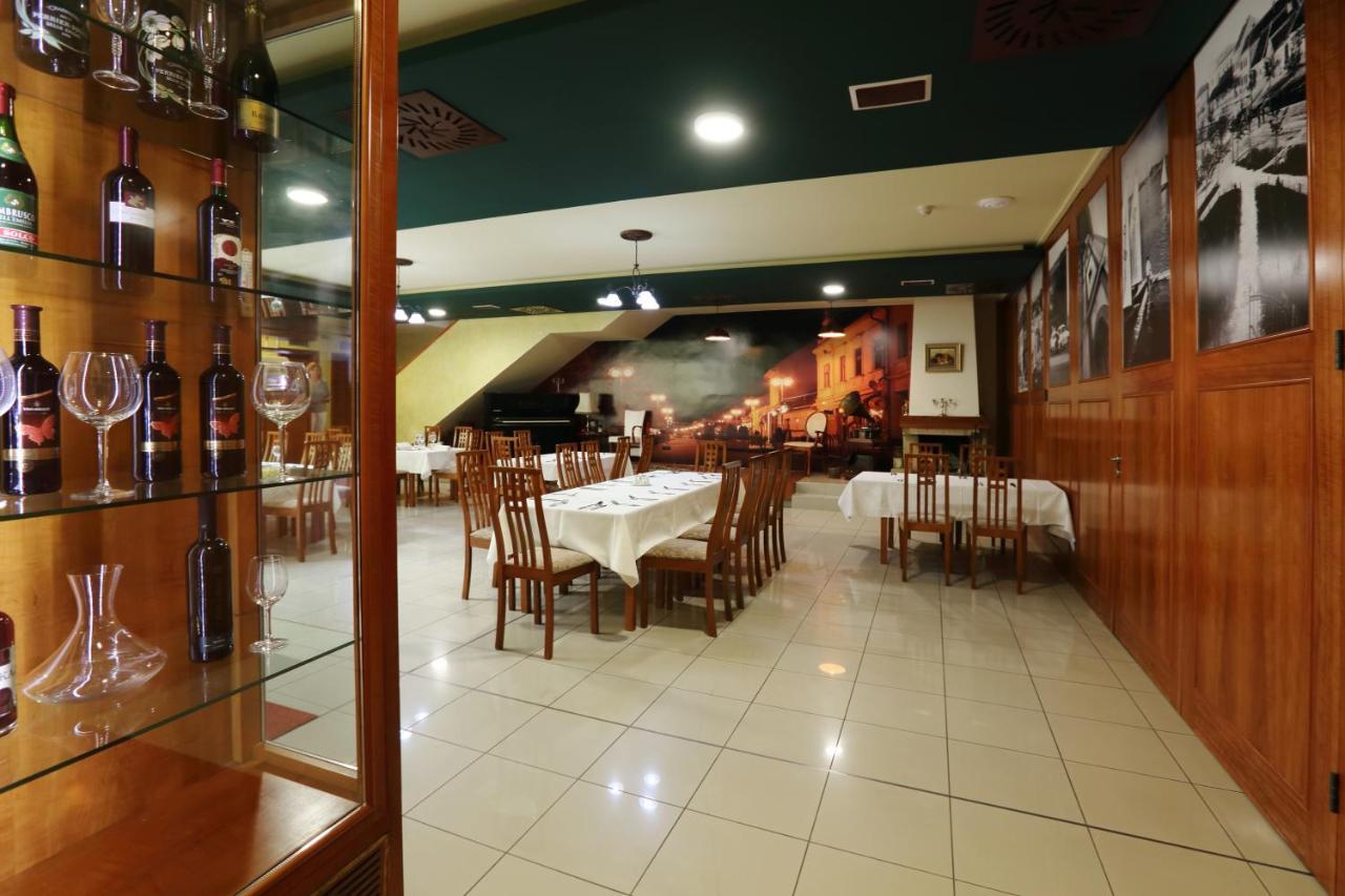 Nostalgia Hotel 2*